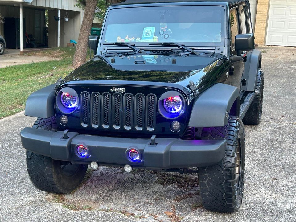 J1 RGB+IC 7″ LED Headlights with Fog Lights Assembly, Multi-color Chasing, DOT Approved For 1997-2018 Jeep Wrangler TJ JK Chevy Ford GMC